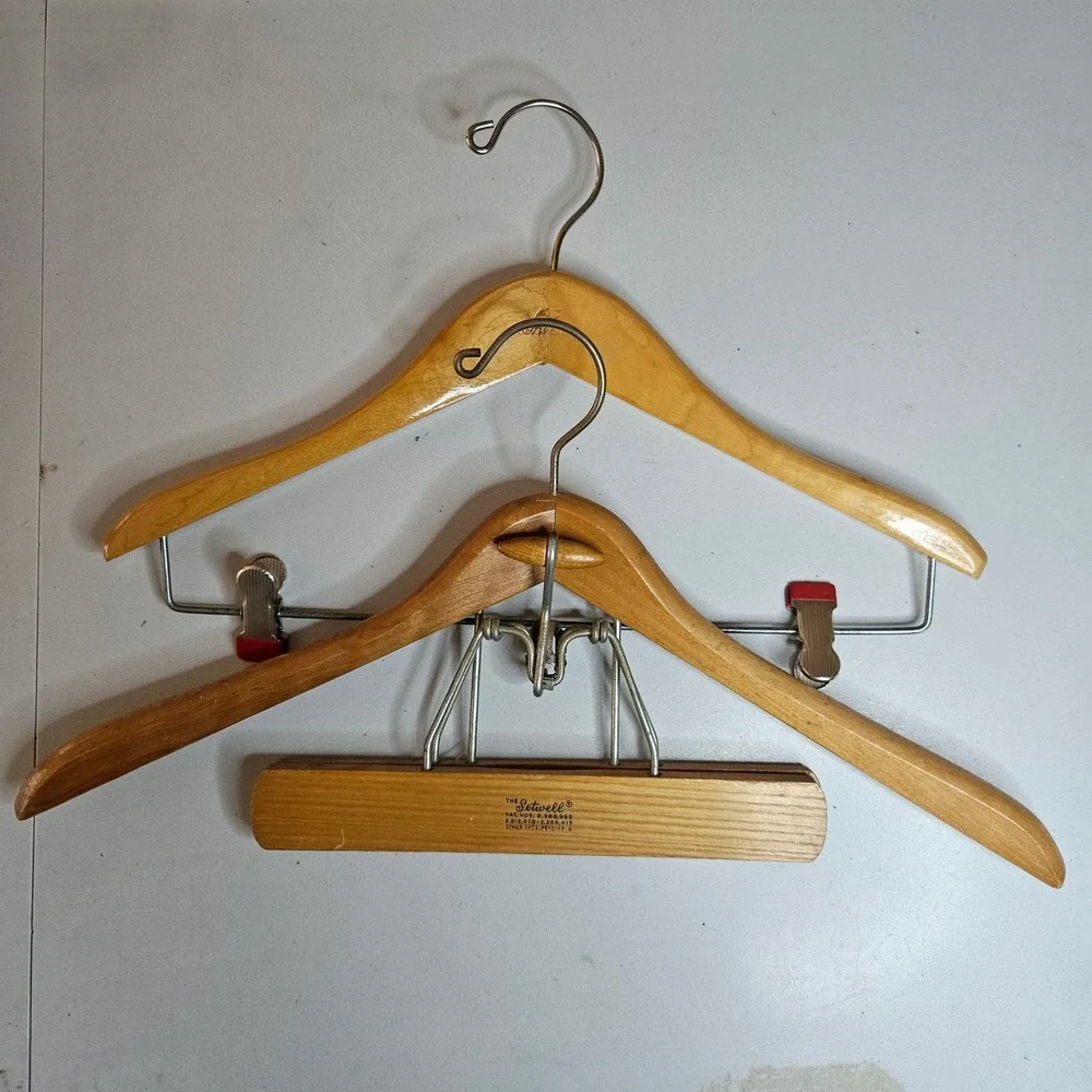 Vintage Setwell Wooden Hangers Set of 2 Suit Pant Skirt Clips Made in USA LS 19